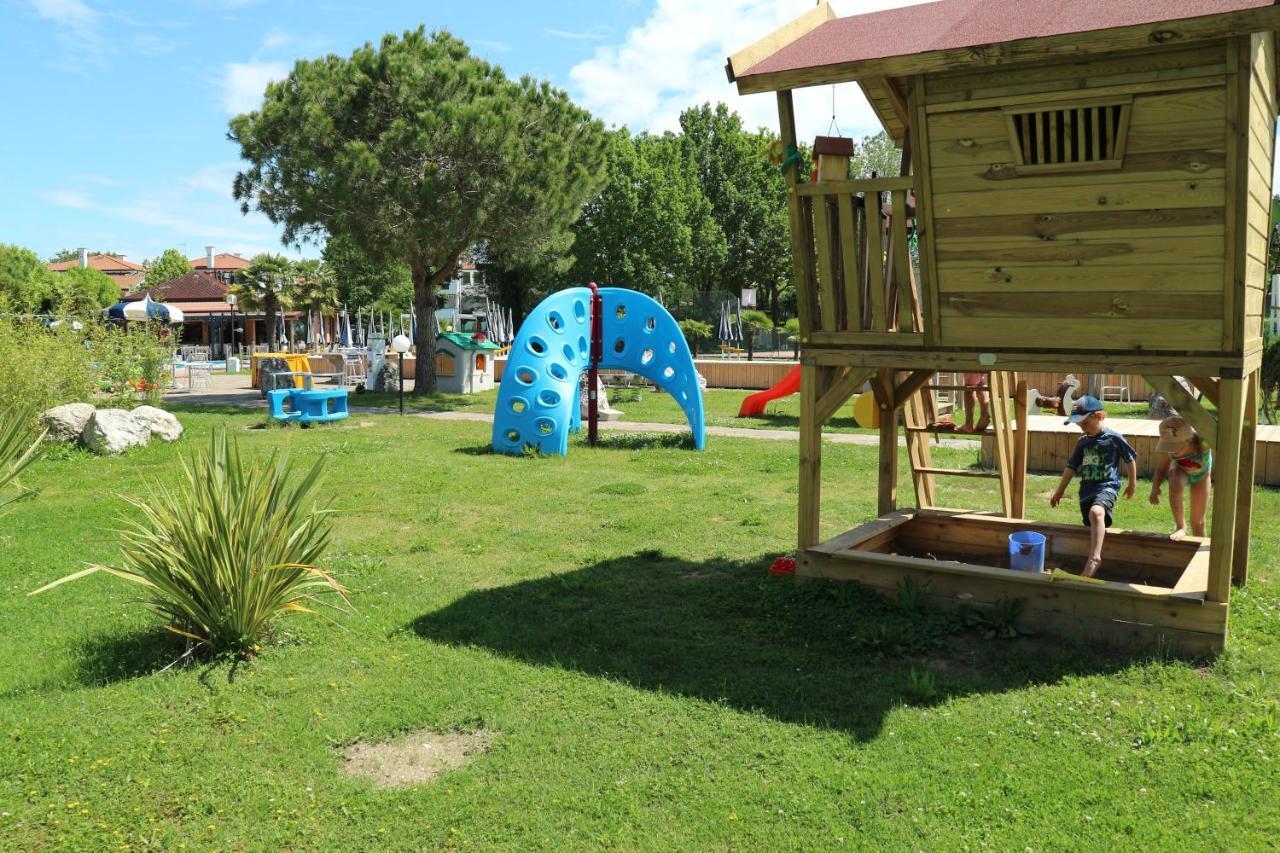 Residence Duna Rossa - Family Friendly Duna Verde Ngoại thất bức ảnh